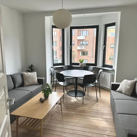 Apartmán H1 Free Parking, Budget Friendly *