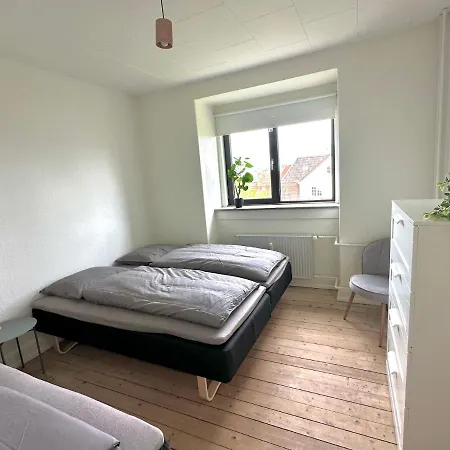 H1 Free Parking, Budget Friendly Apartmán *